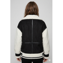 Jachetă Shearling Oversize – Mărime Unică, Stil Premium Negru Jachetă Shearling Oversize – Mărime Unică, Stil Premium Negru