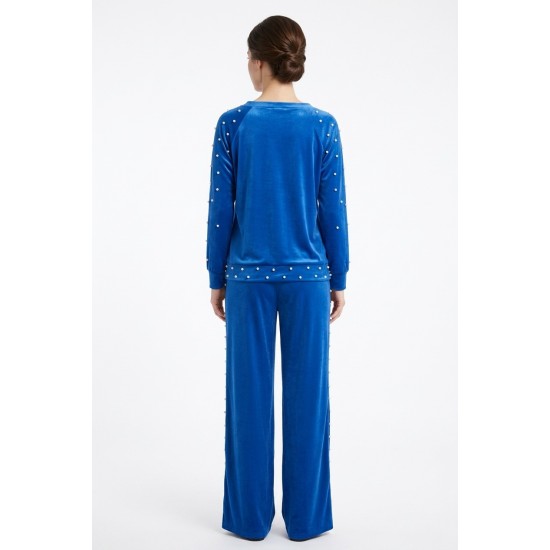 Compleu Dama Catifea Albastru cu Perle | Talie 105-130, Bust 135 Compleu Dama Catifea Albastru cu Perle | Talie 105-130, Bust 135