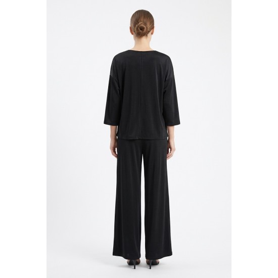 Compleu Dama Catifea Neagra cu Perle - Talie 100-128, Bust 127 Compleu Dama Catifea Neagra cu Perle - Talie 100-128, Bust 127