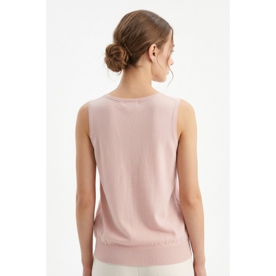 Vesta Roz din Vascoza cu Imprimeu Fata - Confort si Stil, Bust 120 cm Vesta Roz din Vascoza cu Imprimeu Fata - Confort si Stil, Bust 120 cm