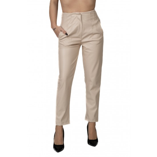 Pantaloni Din Piele Ecologica Gianna Crem Cu Pliuri In Talie Pantaloni Din Piele Ecologica Gianna Crem Cu Pliuri In Talie