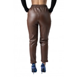 Pantaloni Dama Imitatie Piele Boyfriend Plusati Marime Mare Maro