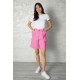 Pantaloni scurti de dama eleganti: Feminitate si rafinament in roz magenta vibrant